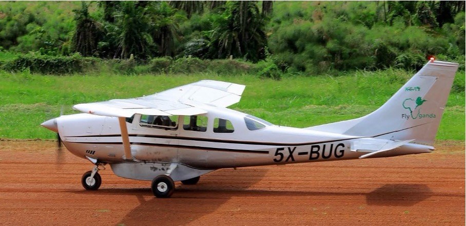 Cessna 206 exterior